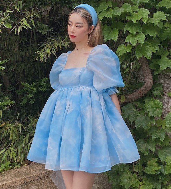 Blue Cloud Puff Sleeves Dress