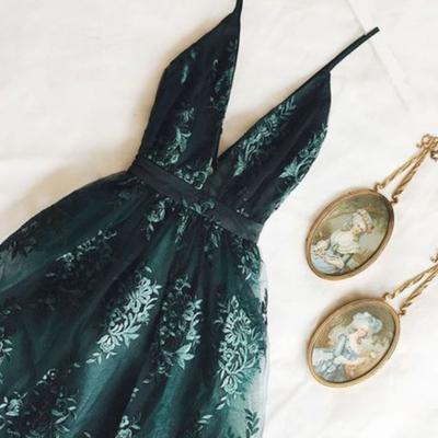 V neck dark green lace homecoming dresses - Thumbnail 4