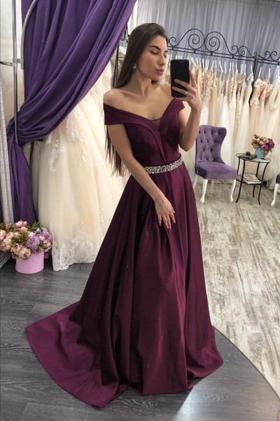 Elegant Off the Shoulder Grape Satin Long Prom Evening Dresses with Beading