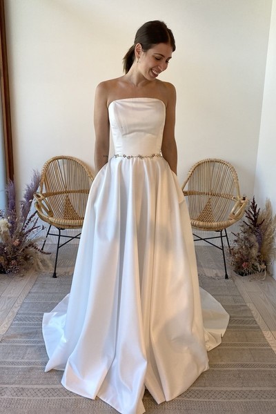 Charming A-Line Strapless Satin Wedding Dresses