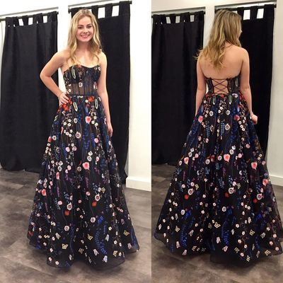 Lovely A-Line Sweetheart Lace Appliques Long Prom Evening Dresses
