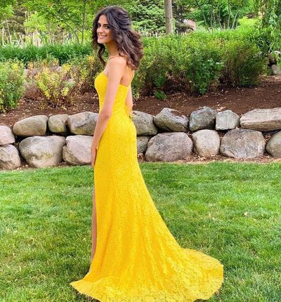 Stunning Mermaid Spaghetti Straps Yellow Lace Long Prom Evening Dresses with Slit