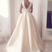 Mermaid A line V Neck Stain Wedding Dress - Thumbnail 1