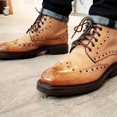 Men's tan brown ankle high wingtip brogue lace up boot, handmade best walking boot