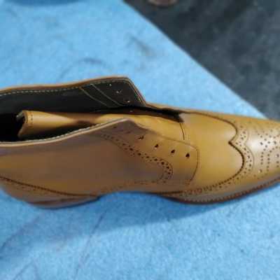 Hot sale customize brown wingtip brogue ankle high lace up boot