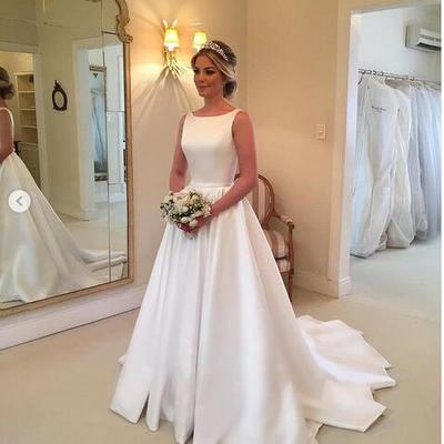Simple ball gown crew neck wedding dresses bridal gowns