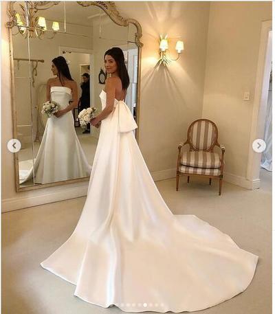 Simple Ball Gown Strapless Boho Beach Wedding Dresses Bridal Gowns