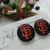 SF Giants earrings (black)