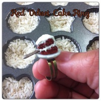 {Ring} Red Velvet Cake - Thumbnail 1