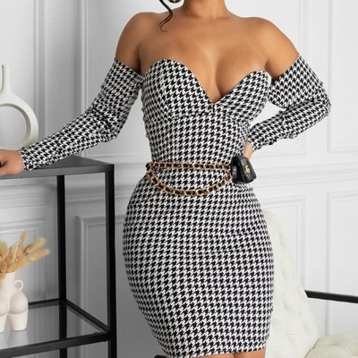 Tight-fitting one-word shoulder wrap high waist bag hip dress