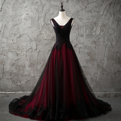 A line v neck sleeveless black and red prom dress with lace appliques - Thumbnail 5