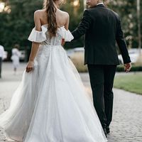 Princess A-Line Off the Shoulder Sparkly Tulle White Wedding Dresses with Lace Appliques - Thumbnail 1