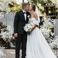 Princess A-Line Off the Shoulder Sparkly Tulle White Wedding Dresses with Lace Appliques - Thumbnail 2