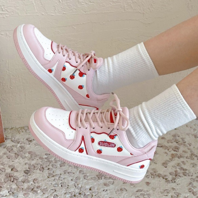 Harajuku new strawberry sneakers