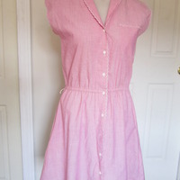 Pink and Scalloped - Thumbnail 1