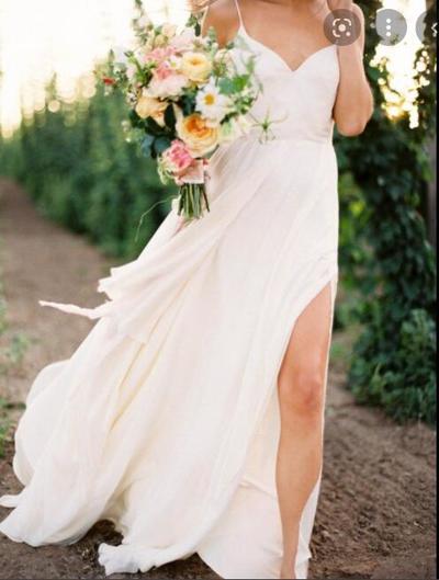 Beach Wedding Dresses Slit 