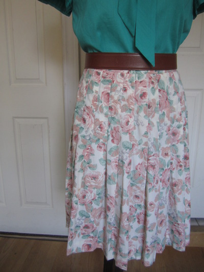 Floral Pleats 