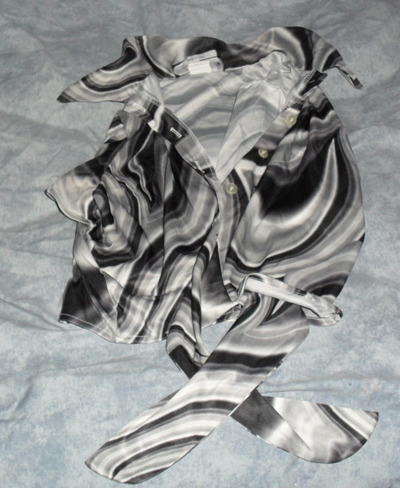 B/W Swirl Shirt