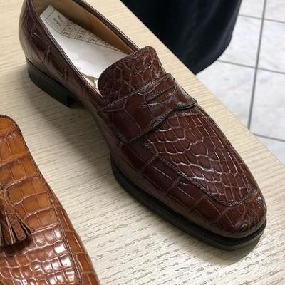 Elegant classic dark brown alligator skin penny slips on loafer party wear shoes