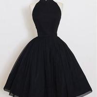 Pleated Chiffon Ball Gown Halter Knee-Length Sleeveless Homecoming Dress,Party Dress,1160 - Thumbnail 2