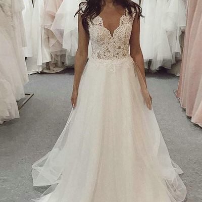 Sp1852,a-line v-neck lace top wedding dresses tulle bridal gown