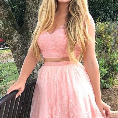 Sp1884,cap sleeves two piece v-neck coral lace homecoming dress with beaded 