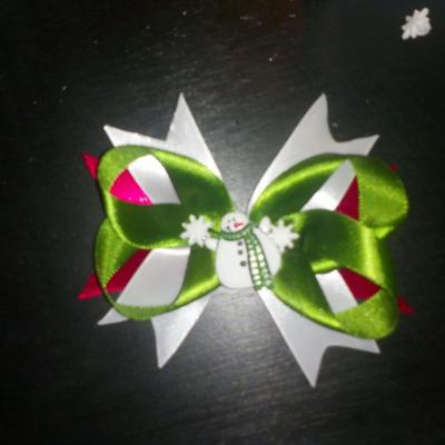 Snowman bow
