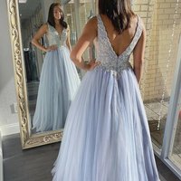 SP1920,A-line V-neck Tulle Lace Appliques Long Prom Dresses Formal Dress - Thumbnail 1