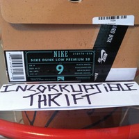 Fire Cracker Nike SB Dunks Size 9 - Thumbnail 3