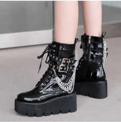 Black Platform Boots With Chain Buckle Women