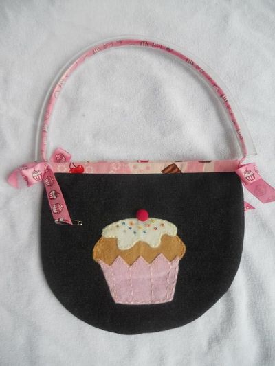 Girl's Cupcake Purse