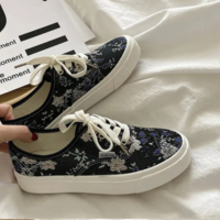  Flower Embroidery Design Vulcanized Shoes - Thumbnail 1