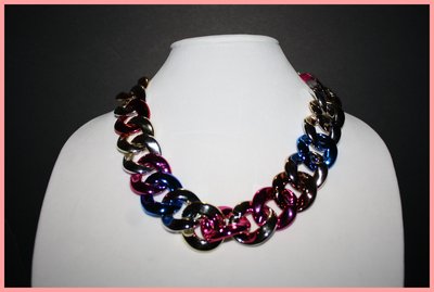 Tri-color chunky necklace