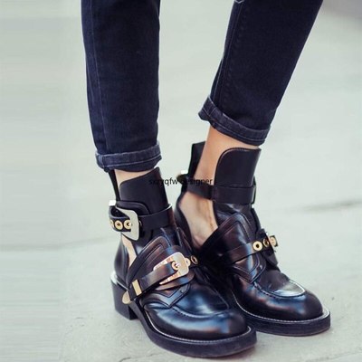 Women's black buckle rivet shoes 