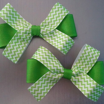 Green chevron