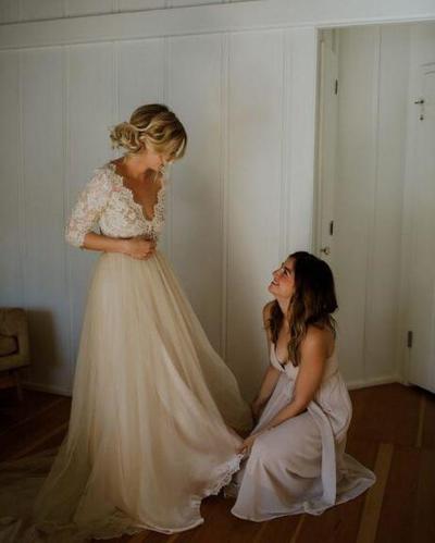 Beach Boho Champagn Lace Wedding Dresses 3/4 Long Sleeve Illusion Bodice V Neck Tulle A Line Garden Outdoor Wedding Bridal Gowns