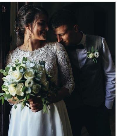 Vintage Bohemian Wedding Dresses with 3/4 Long Sleeve Modest Jewel Neck Lace Chiffon Country Western Bridal Informal Wedding Gown