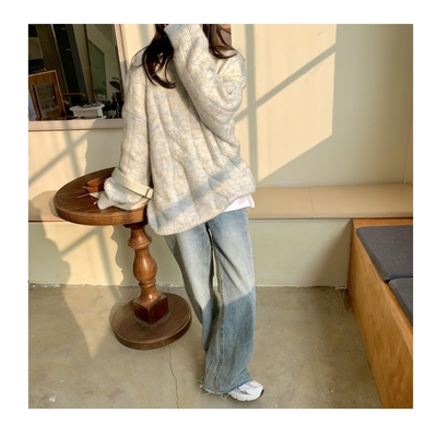 Plus size women autumn winter knit soft white pink cardigan