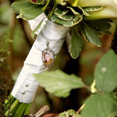 Bouquet pendant