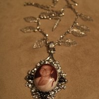 Bouquet Pendant - Thumbnail 3