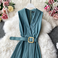 Fashion V-neck jumpsuit wide-leg pants - Thumbnail 6