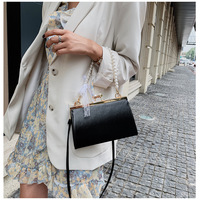  Pearl Decor Leather Handbag Elegant - Thumbnail 4