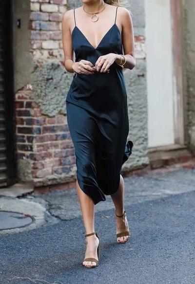 Navy Blue Simple V-neck Backless Prom Dress with Spaghetti Straps