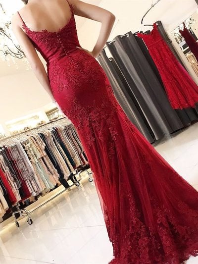 SP1943,Burgundy Spaghetti Straps Mermaid/Trumpet Long Lace Prom Dress