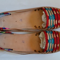 Women's Caites (sandals) Size 39 US 8 - Thumbnail 1