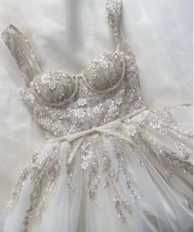 Straps Wedding Dresses Bridal Gown with Lace