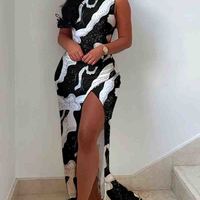 Design Printed Sleeveless Dress - Thumbnail 2