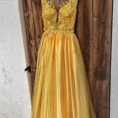 Simple floor length yellow tulle lace prom dress - Thumbnail 2