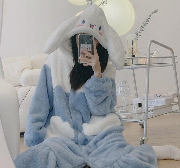 Japanese Winter Soft Plush Fluff Embroidery Sanrio Cinnamoroll Ears Hoodies Cute Nightgown Full Overall Blue Cloud Pajamas