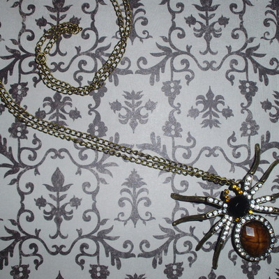 Spider necklace
